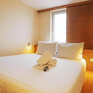 Dusseldorfer Hof Hotel